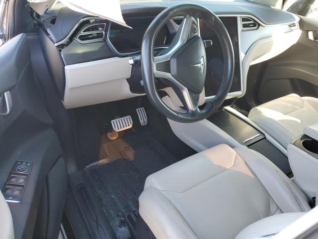 Photo 8 from auction – 2017 TESLA MODEL X with VIN 5YJXCBE4XHF077355