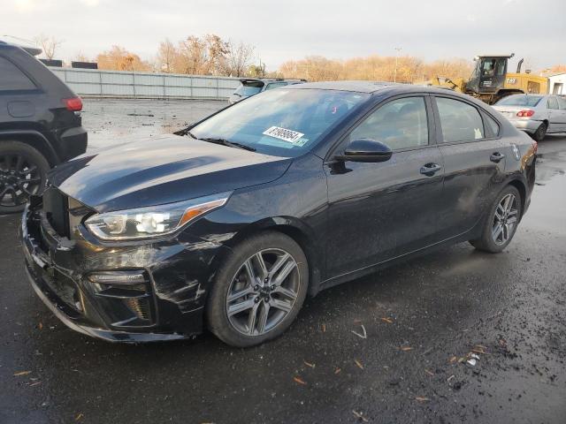 KIA FORTE GT L 2019 with VIN 3KPF34AD2KE088991 - Photo from auction