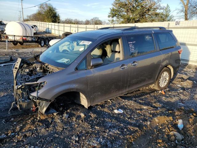 TOYOTA SIENNA XLE 2016 with VIN 5TDYK3DC5GS760628 - Photo from auction