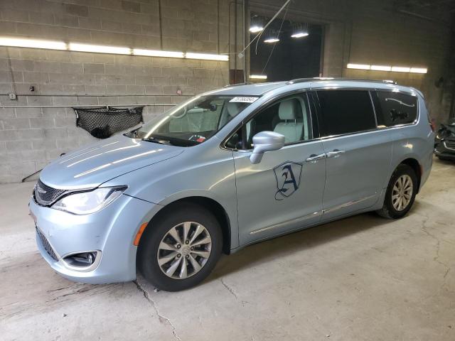 CHRYSLER PACIFICA 2018 with VIN 2C4RC1BG7JR129018 - Photo from auction
