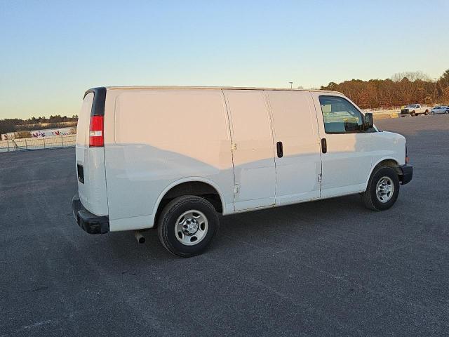 Photo 3 from auction – 2016 CHEVROLET EXPRESS G2 with VIN 1GCWGAFF7G1331685