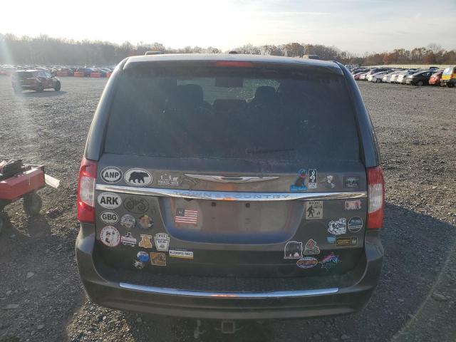 Photo 6 from auction – 2015 CHRYSLER TOWN & COU with VIN 2C4RC1BG6FR743632