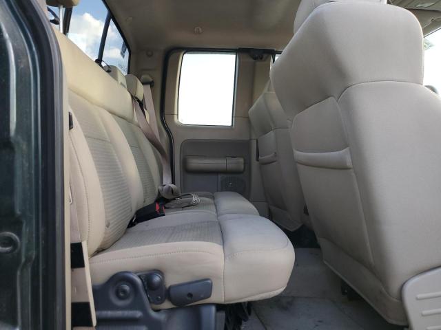 Foto 10 de la subasta – 2004 FORD F150 con VIN 1FTRX02W44KB28076