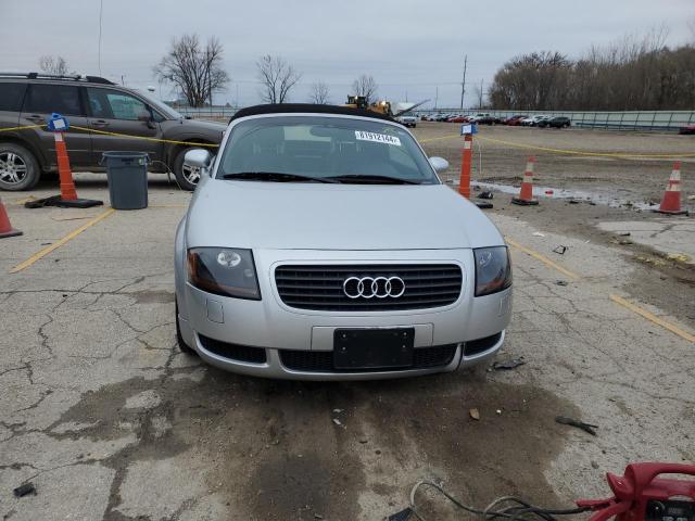 Photo 5 from auction – 2001 AUDI TT with VIN TRUTX28N911016509