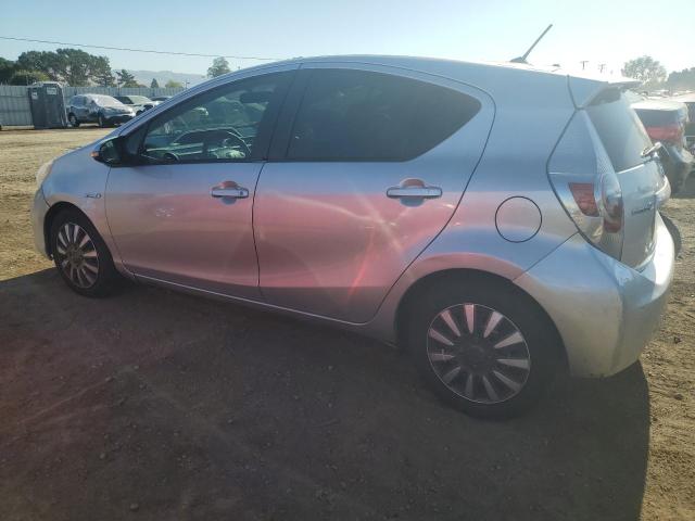 Photo 2 from auction – 2013 TOYOTA PRIUS C with VIN JTDKDTB32D1557210