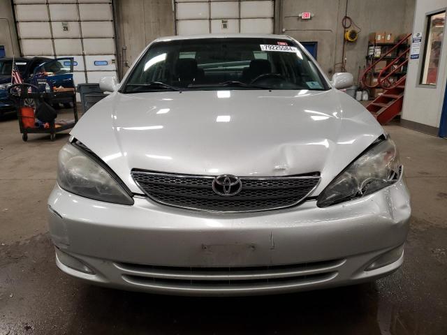 Photo 5 from auction – 2004 TOYOTA CAMRY LE with VIN 4T1BE32K64U845391