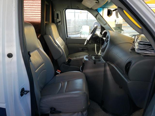 Photo 5 from auction – 2004 FORD ECONOLINE with VIN 1FDXE45S84HA91314