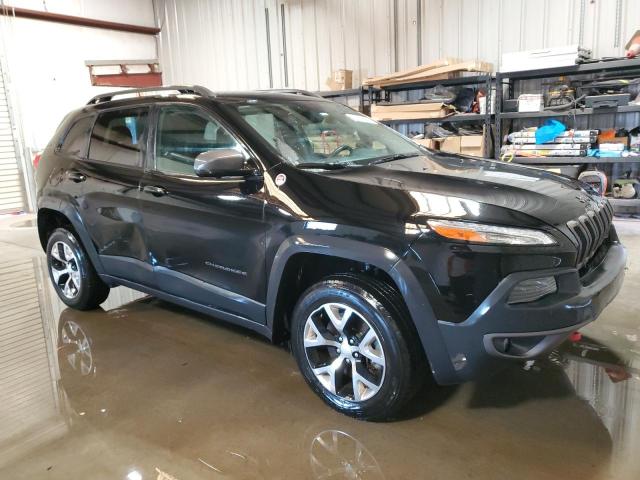 Photo 4 from auction – 2018 JEEP CHEROKEE T with VIN 1C4PJMBB8JD581856