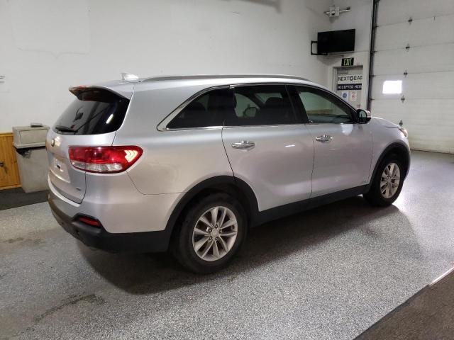 Photo 3 from auction – 2016 KIA SORENTO LX with VIN 5XYPGDA35GG023742