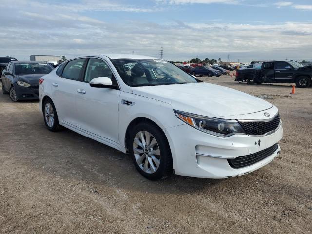 Photo 4 from auction – 2016 KIA OPTIMA EX with VIN 5XXGU4L36GG057554