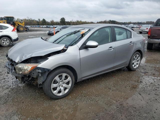 MAZDA 3 I 2011 with VIN JM1BL1UF0B1900219 - Photo from auction
