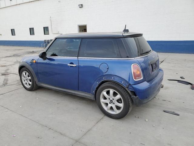 Photo 2 from auction – 2008 MINI COOPER with VIN WMWMF33548TU64571