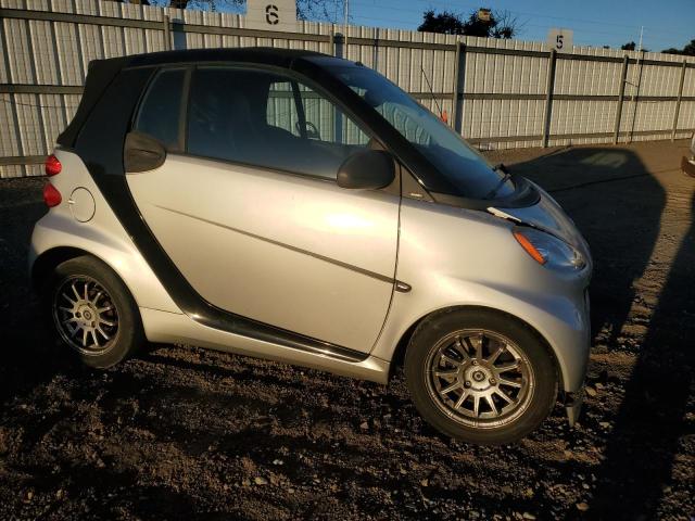 Photo 4 from auction – 2012 SMART FORTWO PAS with VIN WMEEK3BA9CK555210