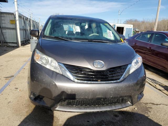 Photo 5 from auction – 2013 TOYOTA SIENNA LE with VIN 5TDKK3DC4DS348444