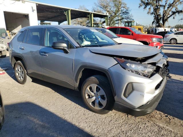 Photo 4 from auction – 2022 TOYOTA RAV4 LE with VIN 2T3H1RFV2NW196033