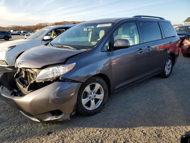 TOYOTA SIENNA LE 2011 with VIN 5TDKK3DC8BS068152 - Photo from auction