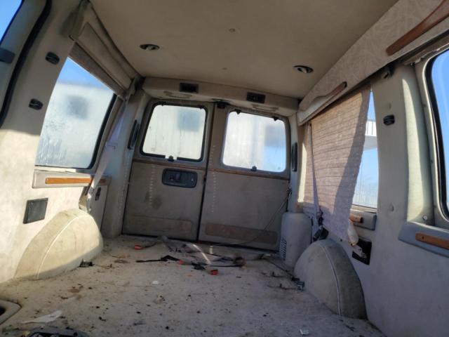 Photo 10 from auction – 2000 CHEVROLET EXPRESS G1 with VIN 1GBFG15R9Y1275007
