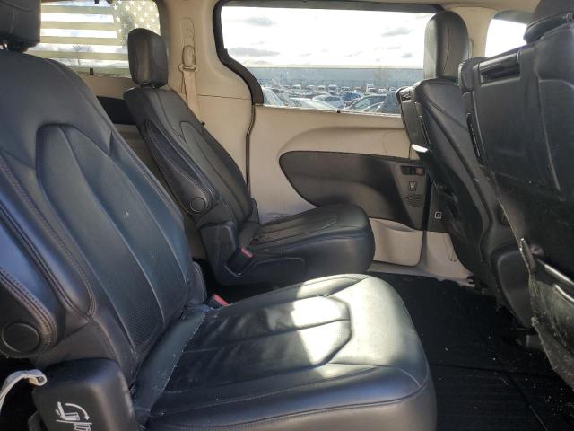 Photo 11 from auction – 2017 CHRYSLER PACIFICA T with VIN 2C4RC1EG4HR528748