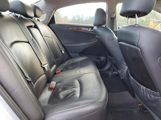 Photo 10 from auction – 2012 HYUNDAI SONATA SE with VIN 5NPEC4AB4CH368449