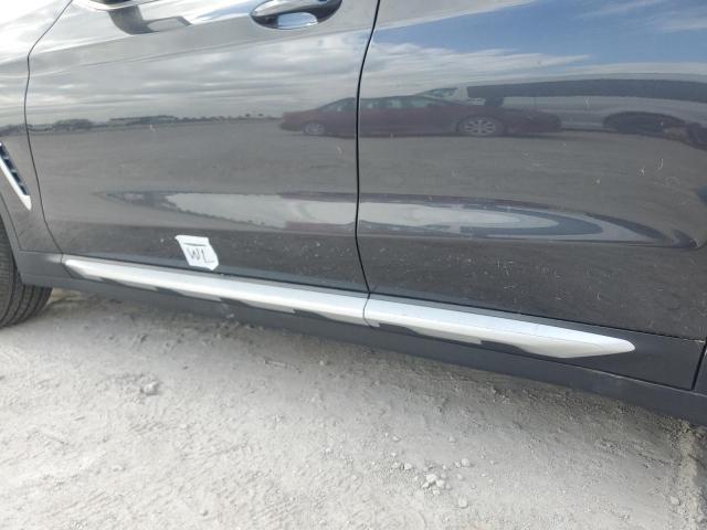 Photo 13 from auction – 2019 BMW X3 SDRIVE3 with VIN 5UXTR7C52KLR51657