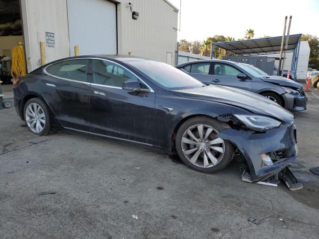 Photo 4 from auction – 2017 TESLA MODEL S with VIN 5YJSA1E27HF187403