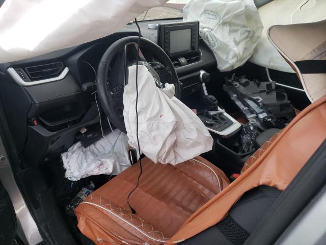 Photo 8 from auction – 2020 TOYOTA RAV4 XLE with VIN 4T3RWRFVXLU002142