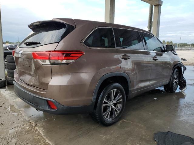 Photo 3 from auction – 2018 TOYOTA HIGHLANDER with VIN 5TDZARFH6JS033234