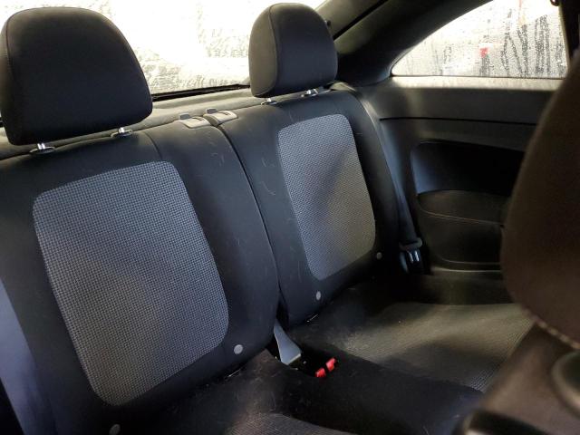 Photo 10 from auction – 2018 VOLKSWAGEN BEETLE S with VIN 3VWFD7AT0JM701357