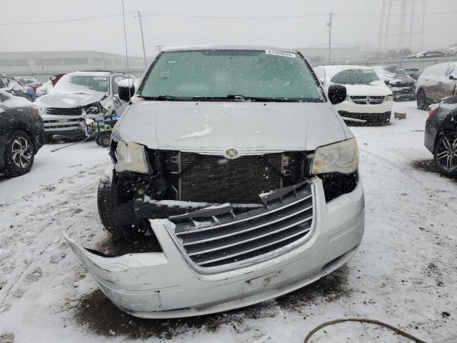 Photo 5 from auction – 2009 CHRYSLER TOWN & COU with VIN 2A8HR44E29R521870