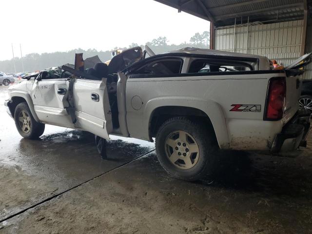 Zdjęcie 2 z aukcji – 2005 CHEVROLET SILVERADO z VIN 2GCEK13T351350696