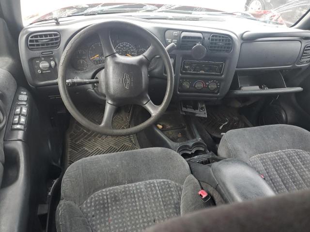 Photo 8 from auction – 2000 CHEVROLET BLAZER with VIN 1GNDT13W1Y2343101