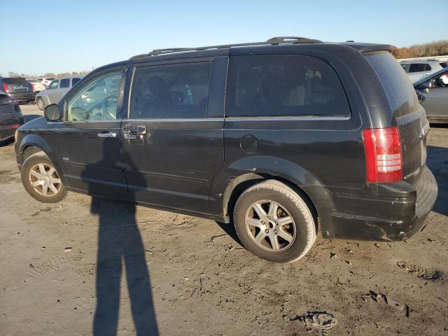 Photo 2 from auction – 2008 CHRYSLER TOWN & COU with VIN 2A8HR54P58R828813