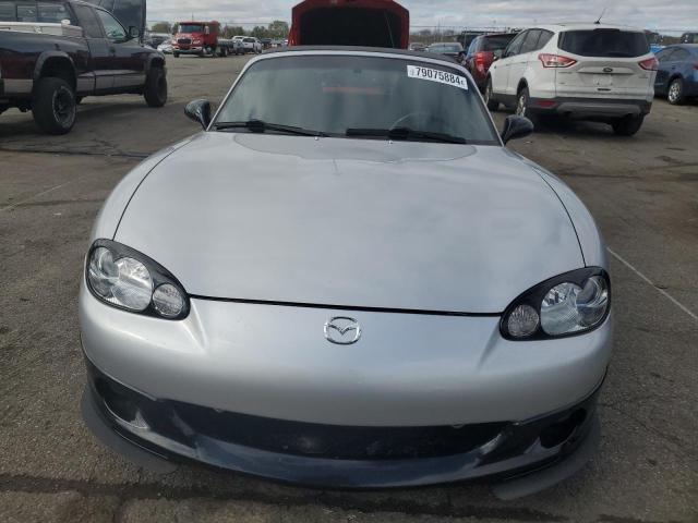 Photo 5 from auction – 1999 MAZDA MX-5 MIATA with VIN JM1NB3536X0127477