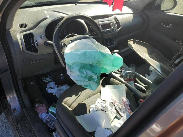 Photo 8 from auction – 2015 KIA SPORTAGE L with VIN KNDPBCAC0F7745978