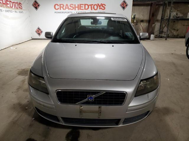 Photo 5 from auction – 2004 VOLVO S40 2.4I with VIN YV1MS382442015558