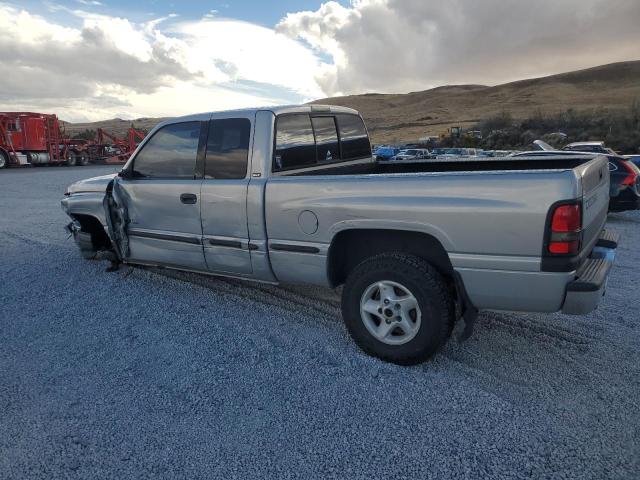 Photo 2 from auction – 1999 DODGE RAM PU1500 with VIN 3B7HF13Z1XG105007