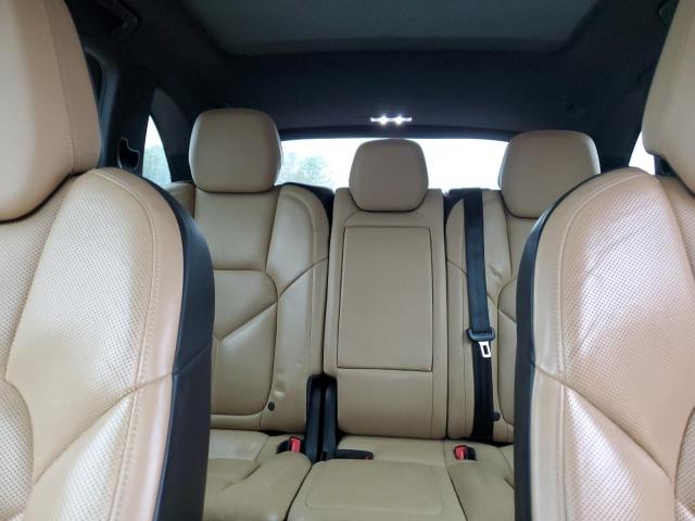 Photo 10 from auction – 2016 PORSCHE CAYENNE SE with VIN WP1AE2A25GLA63524