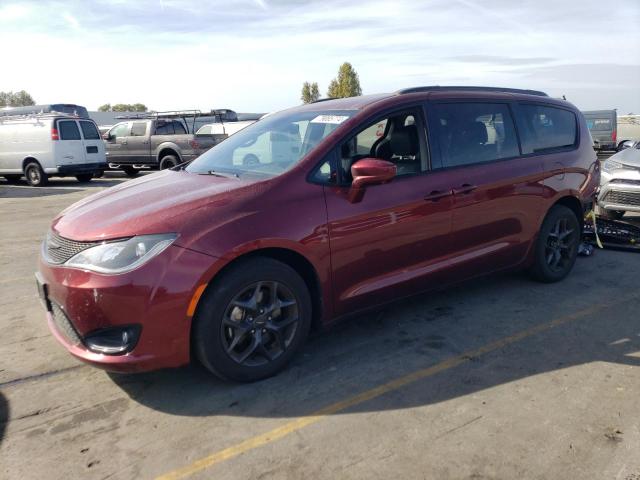 CHRYSLER PACIFICA T 2018 with VIN 2C4RC1EGXJR197695 - Photo from auction