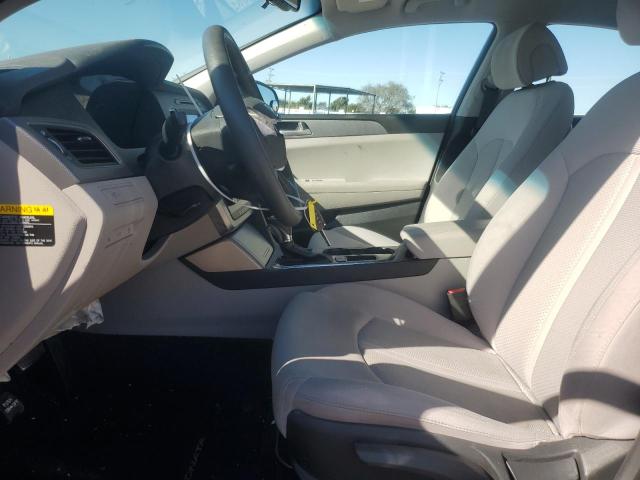 Photo 7 from auction – 2016 HYUNDAI SONATA SE with VIN 5NPE24AF9GH327939