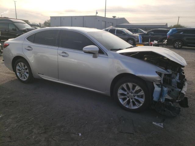 Photo 4 from auction – 2014 LEXUS ES 300H with VIN JTHBW1GG1E2043434