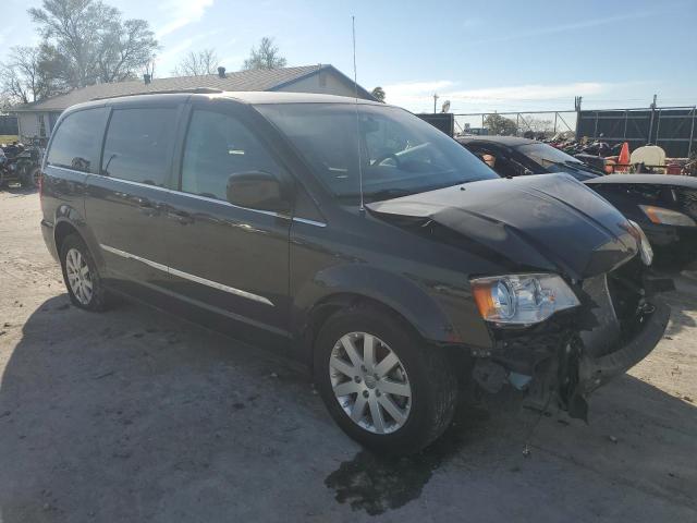 Photo 4 from auction – 2016 CHRYSLER TOWN & COU with VIN 2C4RC1BG9GR296246