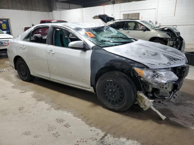 Photo 4 from auction – 2014 TOYOTA CAMRY L with VIN 4T4BF1FK0ER349618