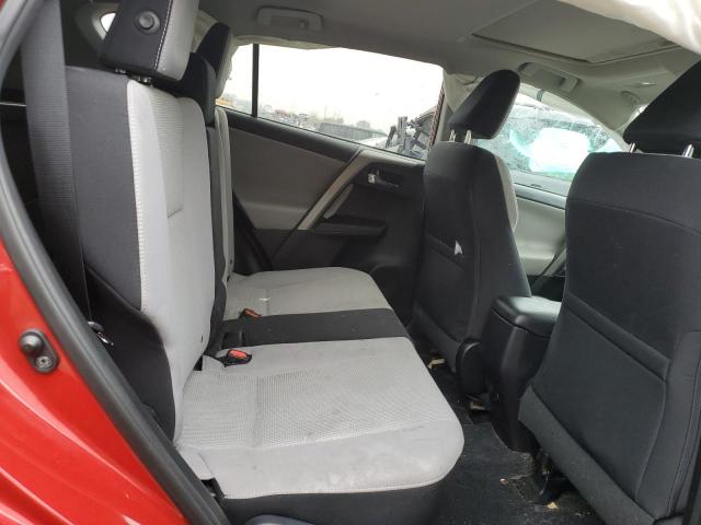 Photo 10 from auction – 2017 TOYOTA RAV4 XLE with VIN 2T3RFREV2HW552329