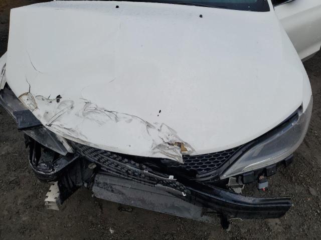Photo 11 from auction – 2015 CHRYSLER 200 LIMITE with VIN 1C3CCCAB9FN533521