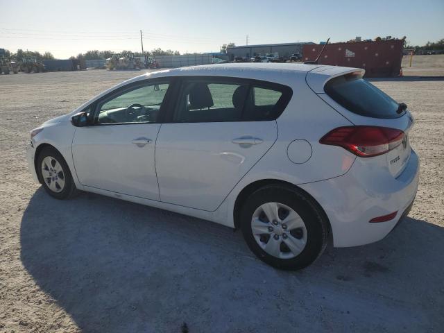 Photo 2 from auction – 2017 KIA FORTE LX with VIN KNAFK5A8XH5708449