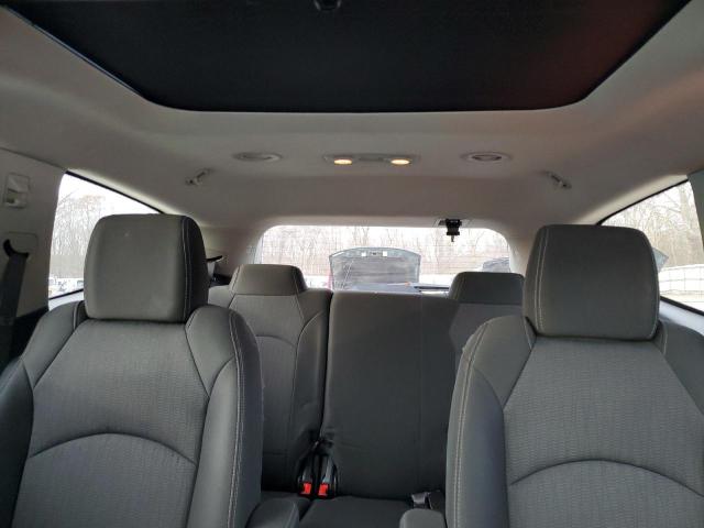 Photo 10 from auction – 2016 CHEVROLET TRAVERSE L with VIN 1GNKVGKD3GJ151994