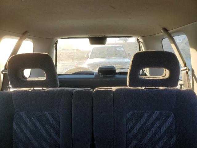 Photo 10 from auction – 2000 HONDA CR-V LX with VIN JHLRD1845YC016071