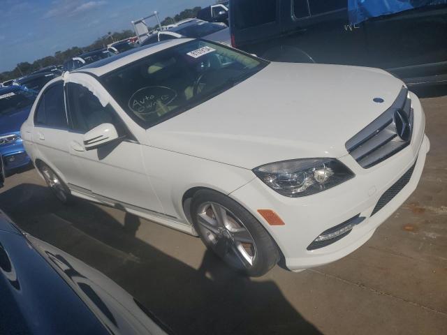 Photo 4 from auction – 2011 MERCEDES-BENZ C 300 with VIN WDDGF5EB0BR159965