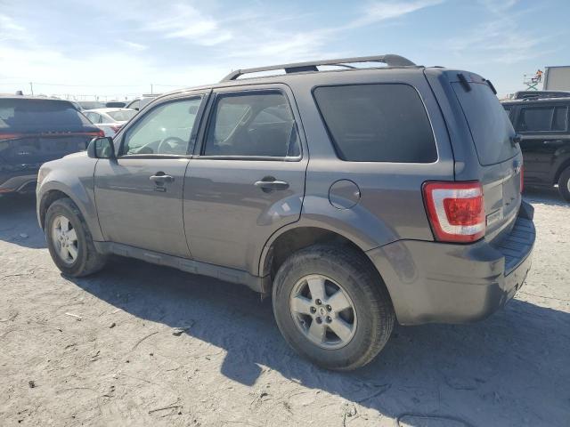 Photo 2 from auction – 2010 FORD ESCAPE XLT with VIN 1FMCU0DG4AKC50335