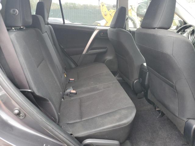 Photo 11 from auction – 2018 TOYOTA RAV4 LE with VIN JTMZFREV7JJ199087